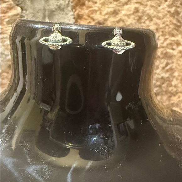 Vivienne Westwood Jewelry - Vivienne Westwood Silver Orb Earrings